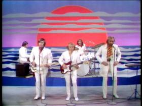 The Beach Boys Do It Again (Live on The Ed Sullivan Show, 1968)